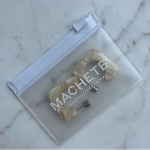 Machete Atlas Hoops in Ivory